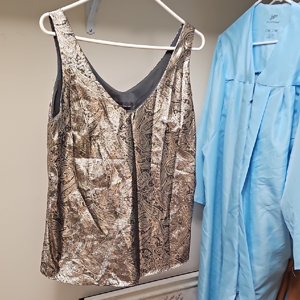 Women's The Limited Size Medium New Without Tags Sleeveless Top